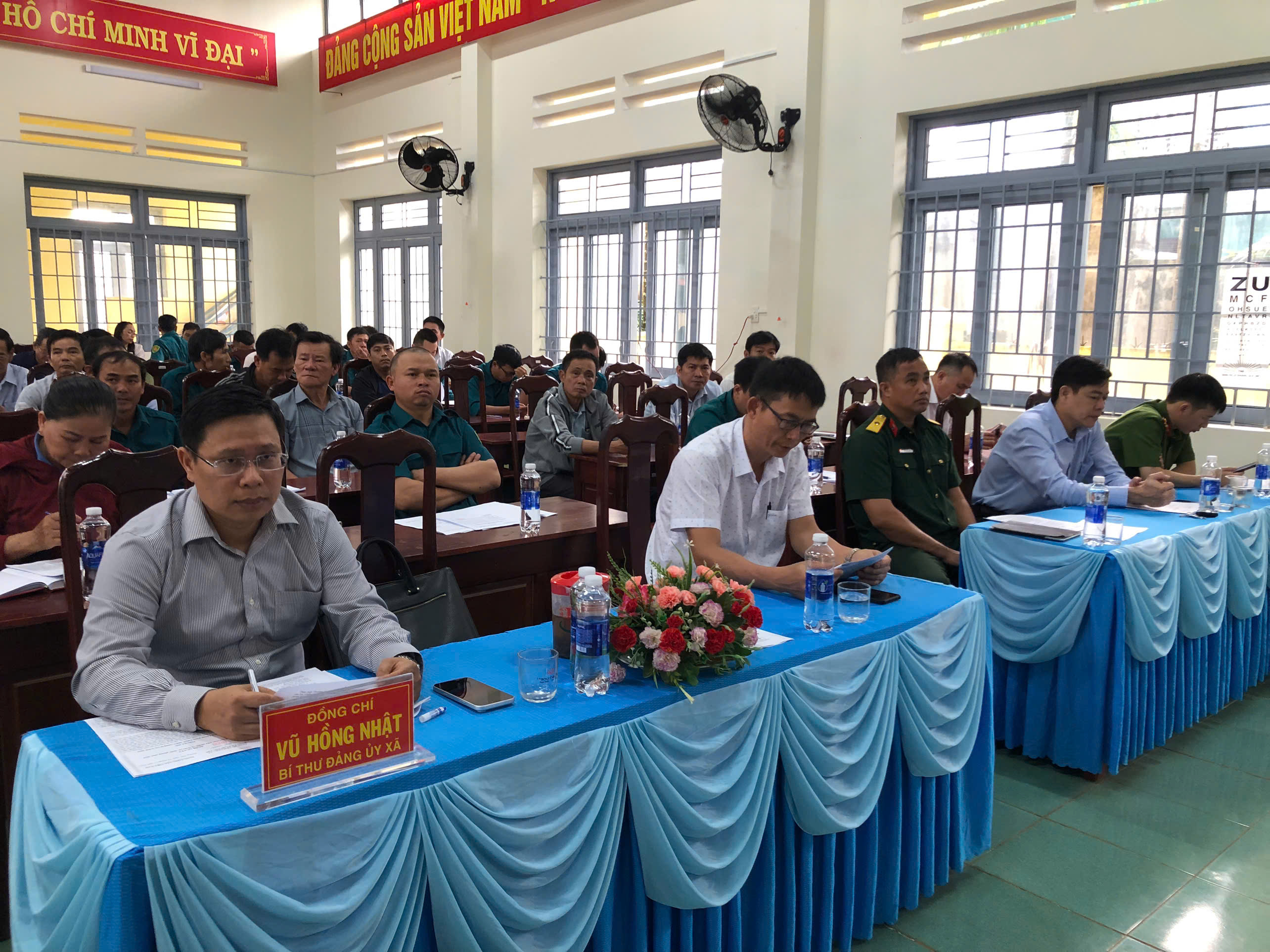dai bieu tham du hoi nghi 2